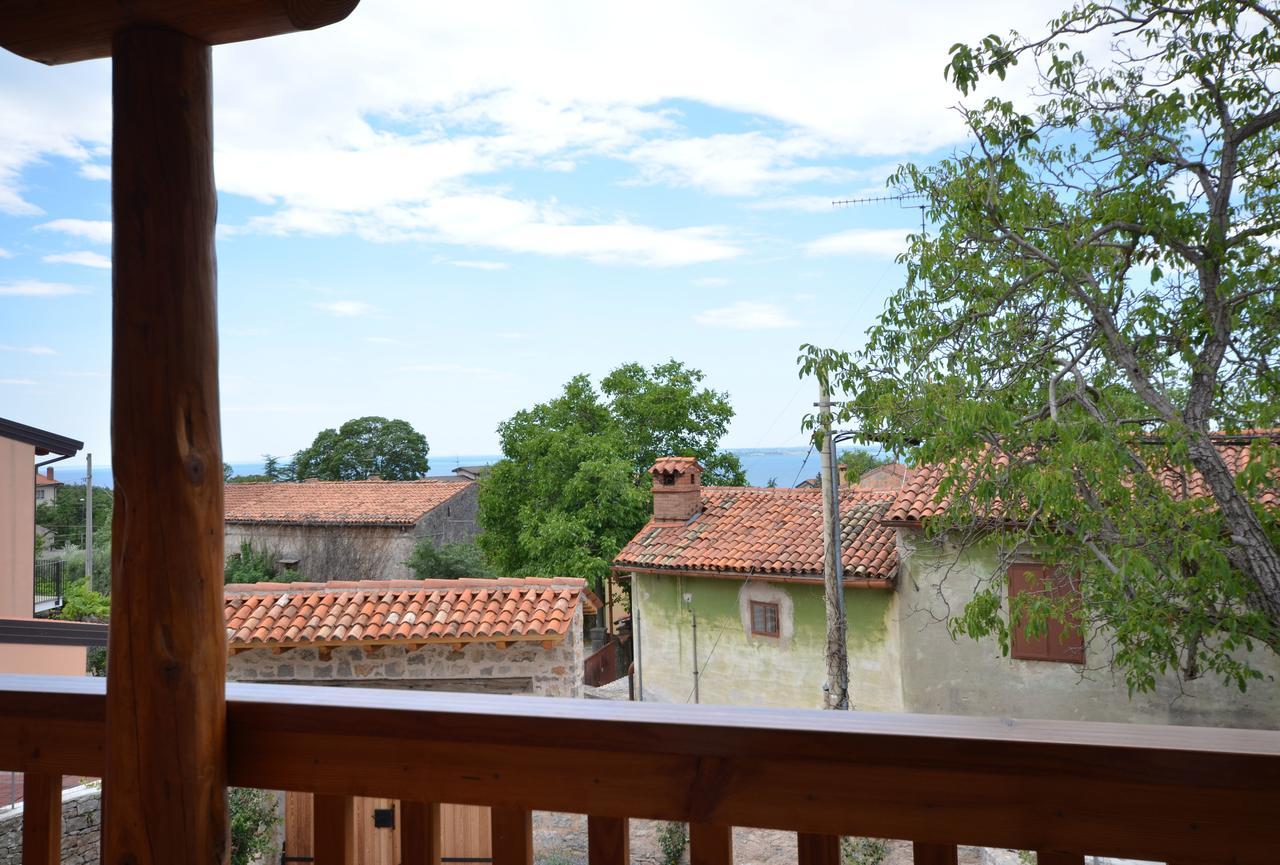 Matijevi Apartments Sistiana Esterno foto